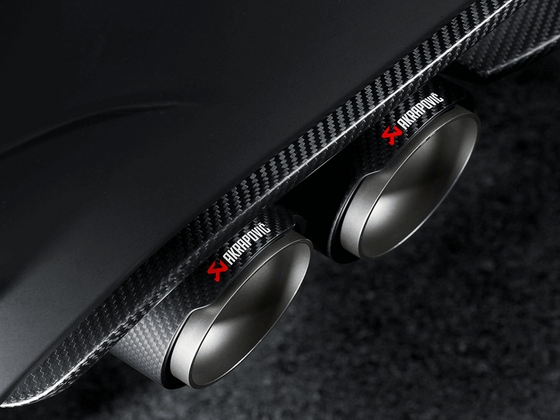 Laden Sie das Bild in Galerie -Viewer, Akrapovic Tail pipe set (Carbon) - BMW M3 (F80) 2018 / M4 (F82, F83) 2020