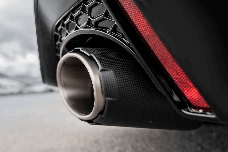 Laden Sie das Bild in Galerie -Viewer, Akrapovic Evolution Line (Titanium) - AUDI RS 6 AVANT (C8) 2023